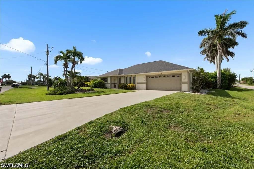 170 SW 52nd Street Cape Coral FL 33914