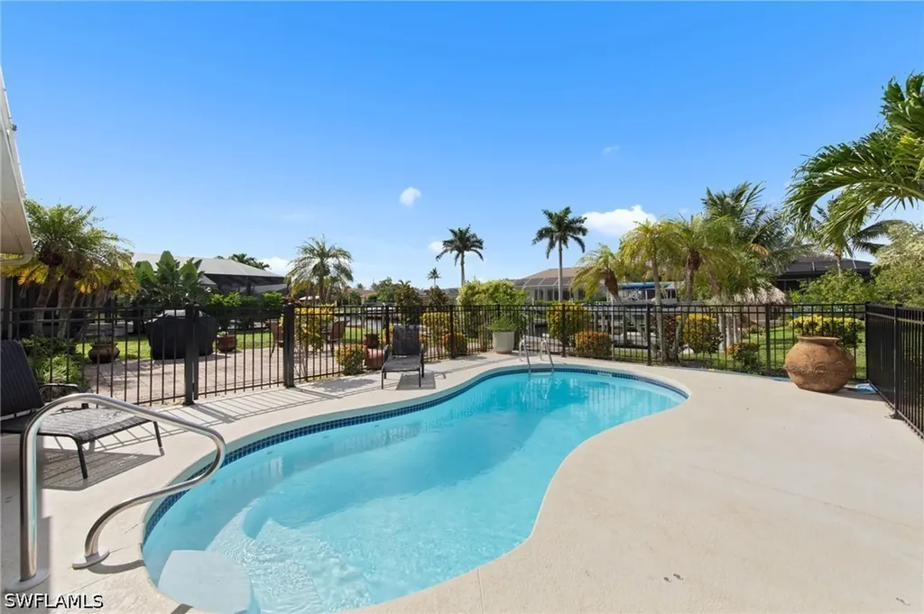 170 SW 52nd Street Cape Coral FL 33914