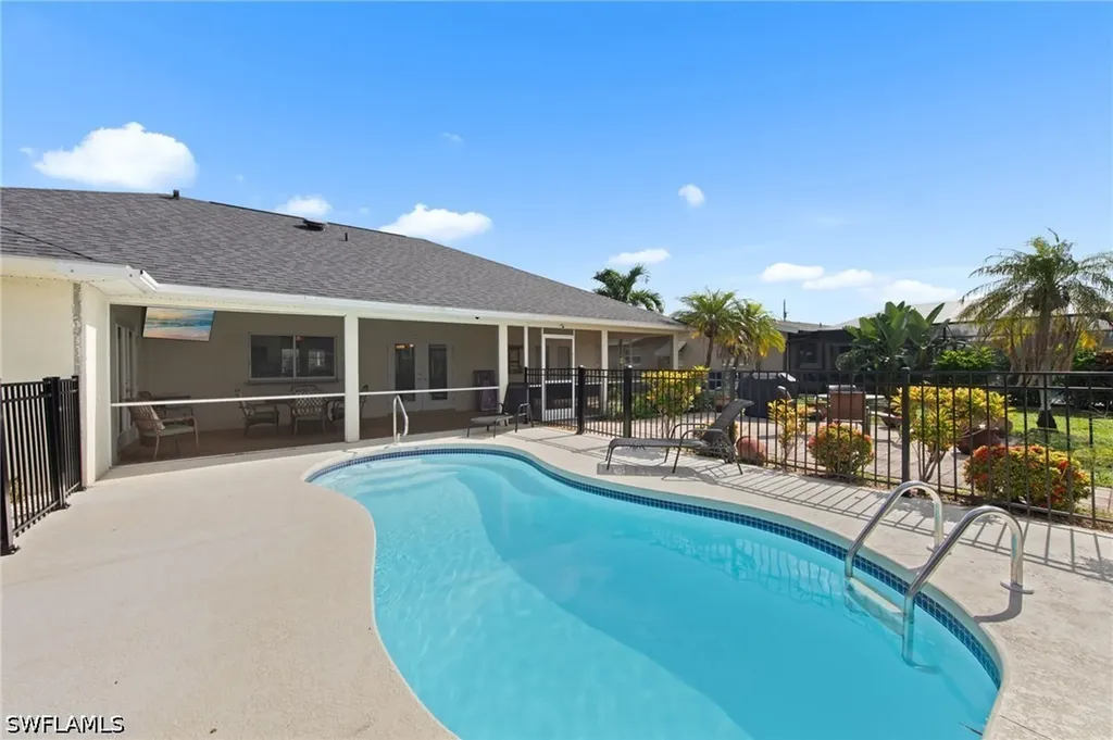 170 SW 52nd Street Cape Coral FL 33914