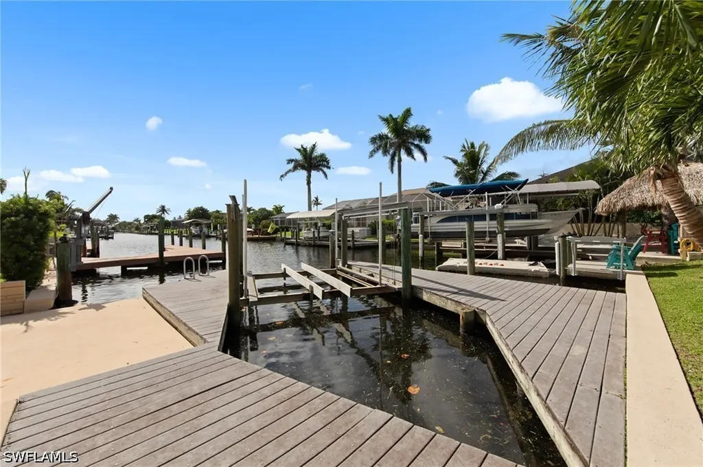 170 SW 52nd Street Cape Coral FL 33914
