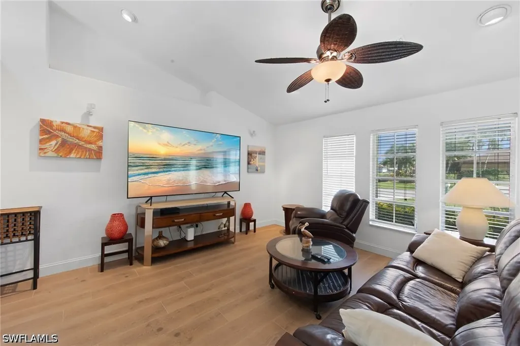 170 SW 52nd Street Cape Coral FL 33914