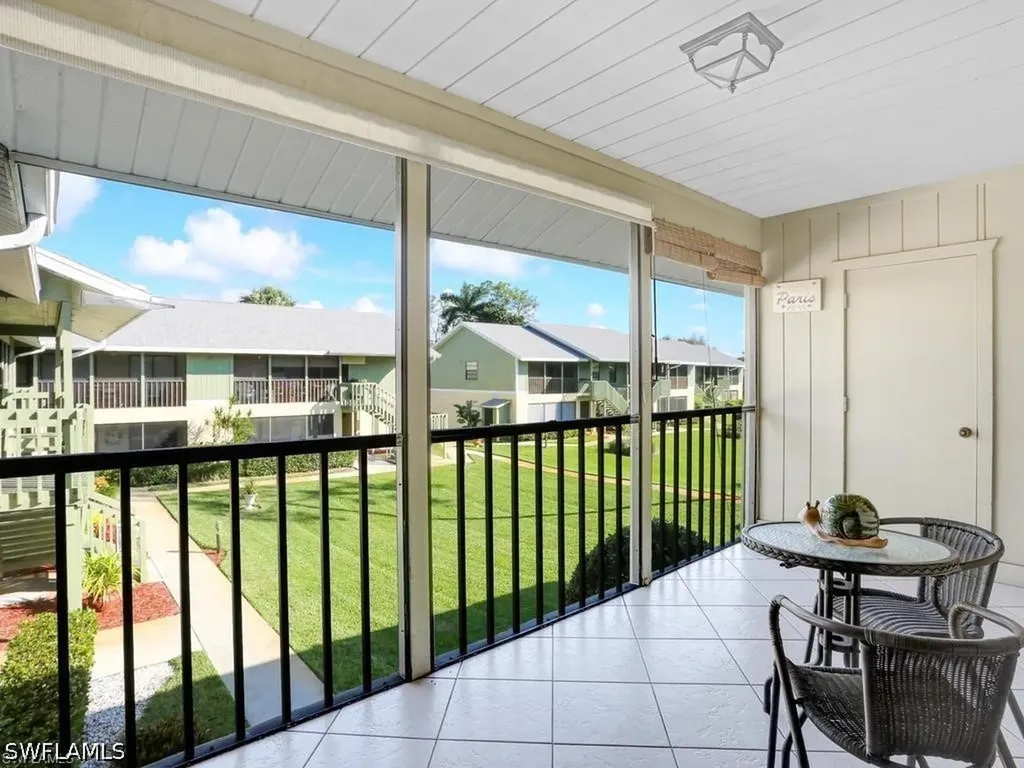 5501 Rattlesnake Hamm Road Naples FL 34113