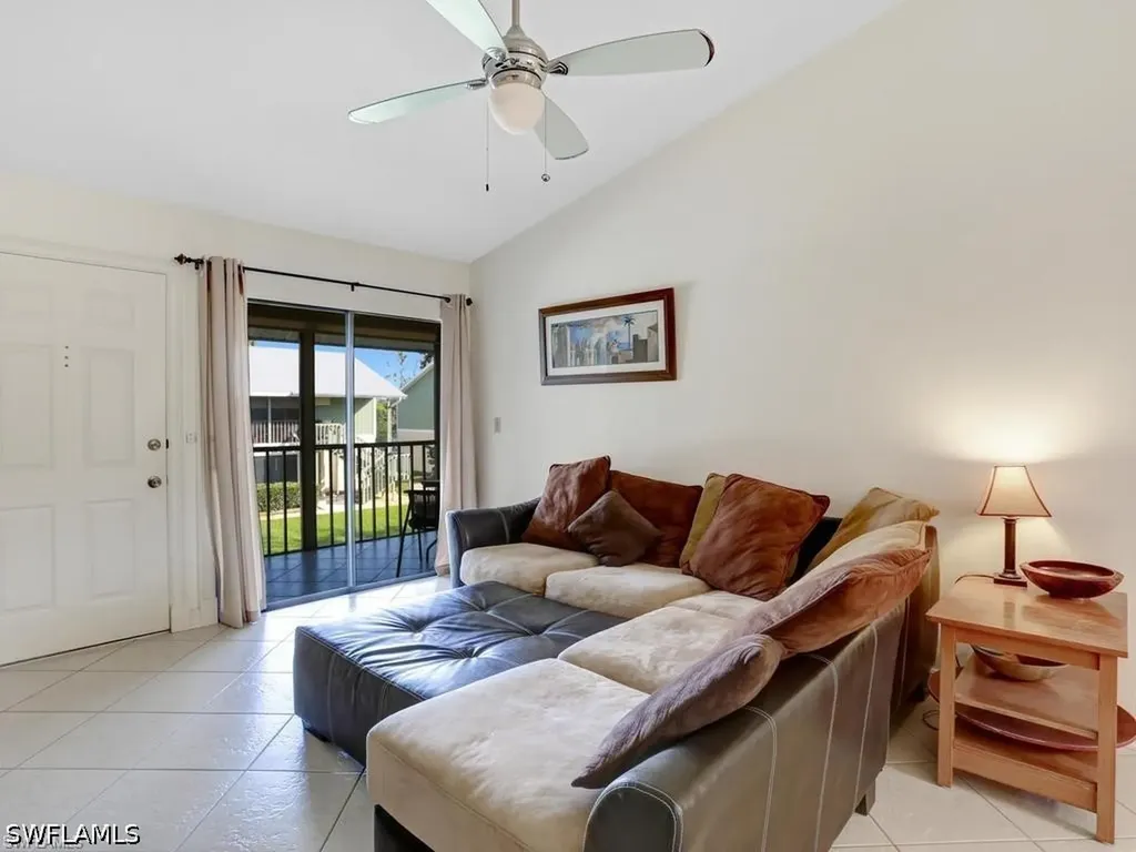 5501 Rattlesnake Hamm Road Naples FL 34113