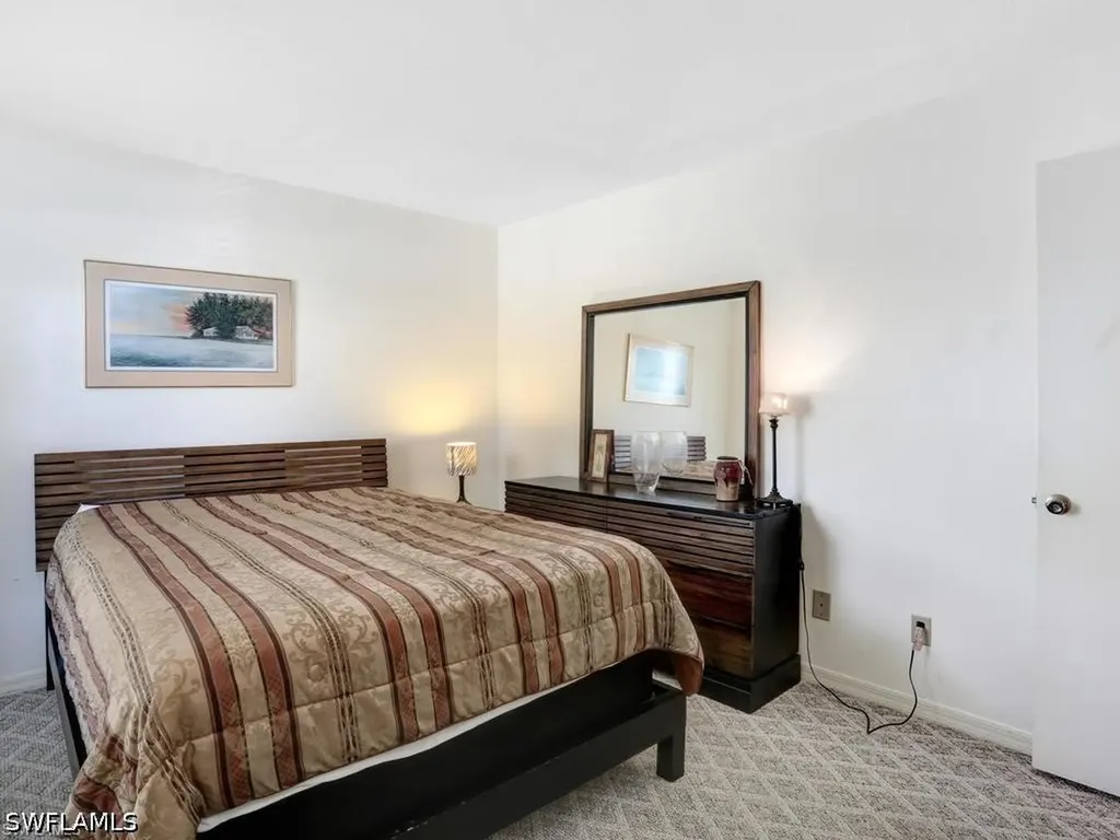 5501 Rattlesnake Hamm Road Naples FL 34113