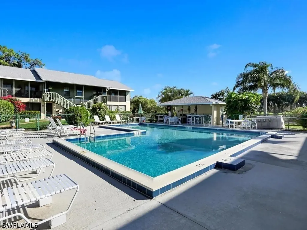 5501 Rattlesnake Hamm Road Naples FL 34113