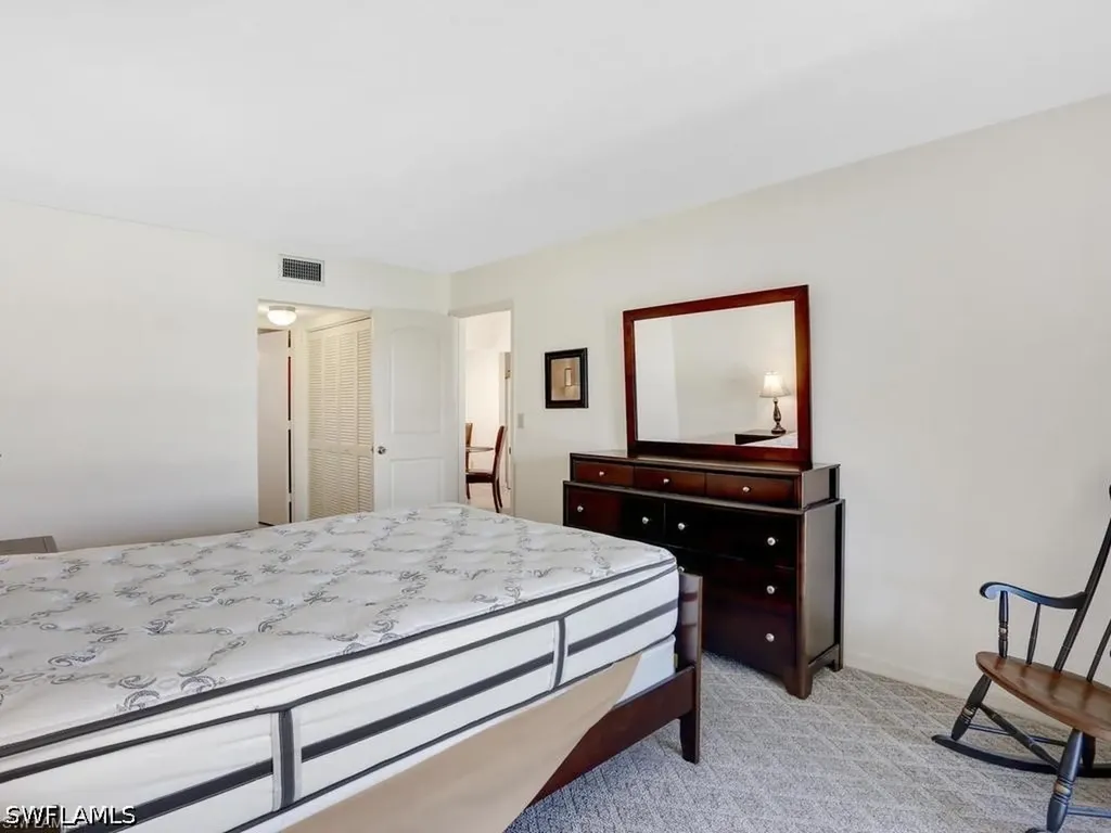 5501 Rattlesnake Hamm Road Naples FL 34113