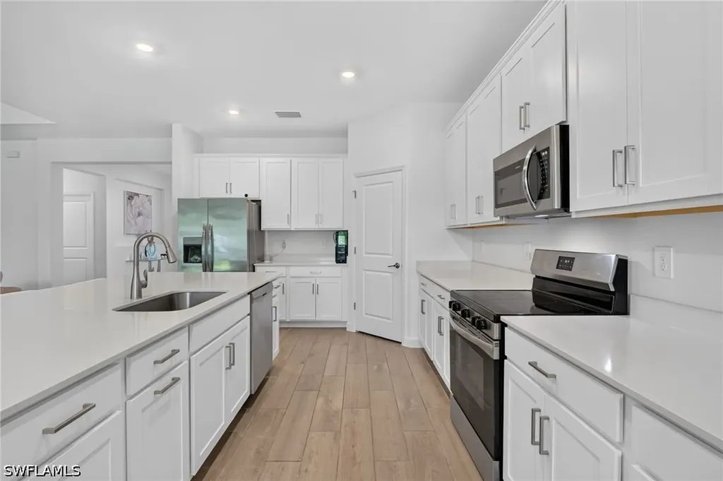 10646 Timber Creek Drive Fort Myers FL 33913