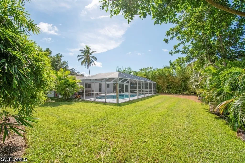 59 Wickliffe Drive Naples FL 34110