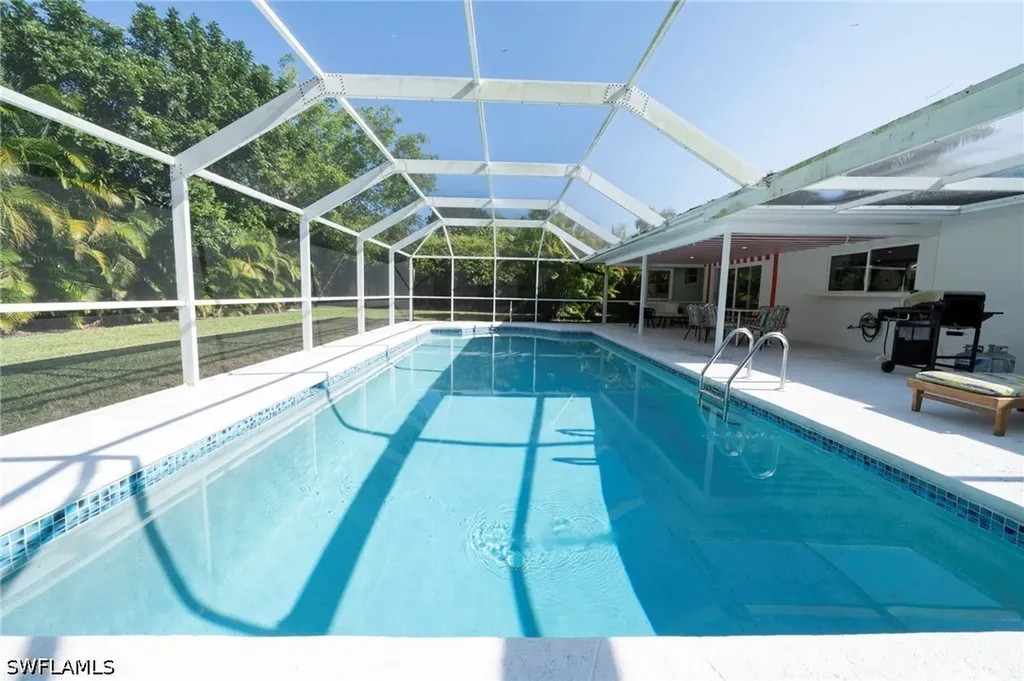 59 Wickliffe Drive Naples FL 34110