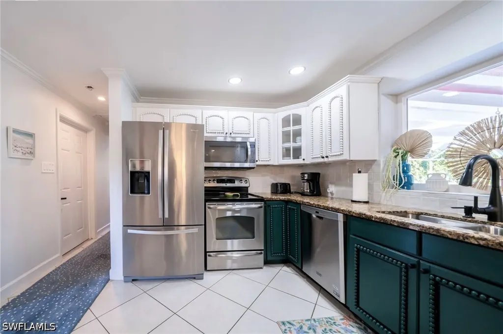 59 Wickliffe Drive Naples FL 34110