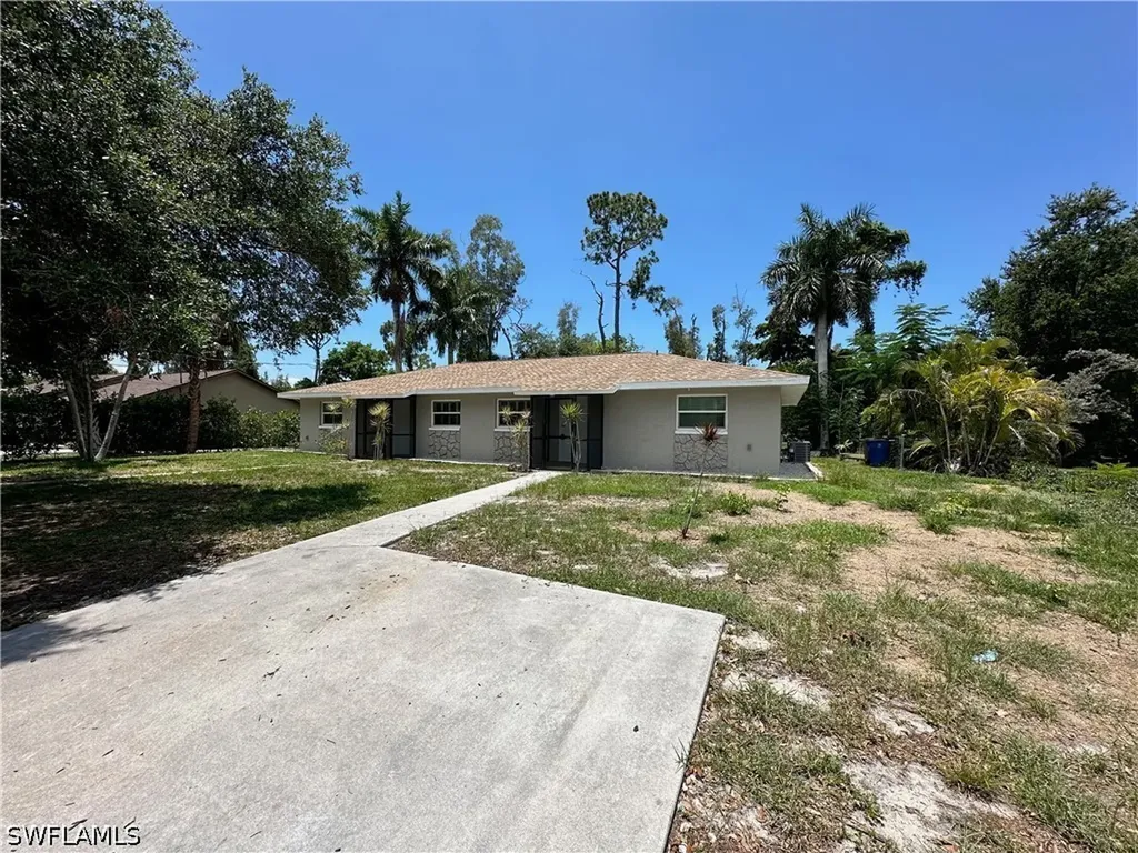 17394 E Carnegie Circle Fort Myers FL 33967