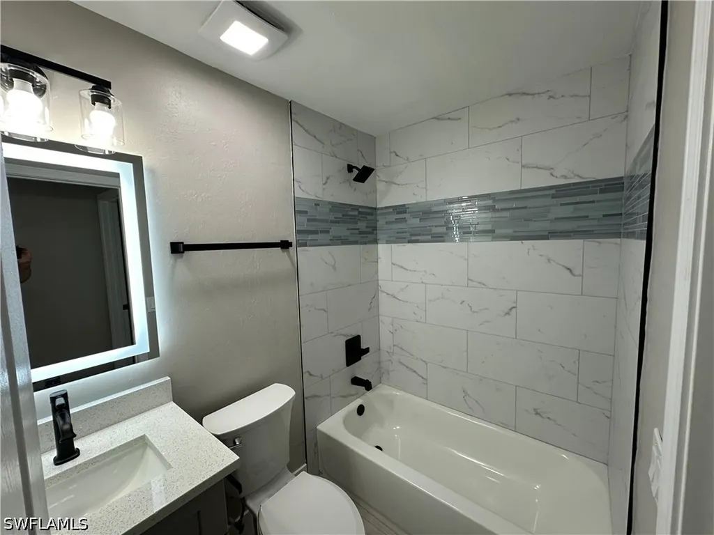 17396 E Carnegie Circle Fort Myers FL 33967
