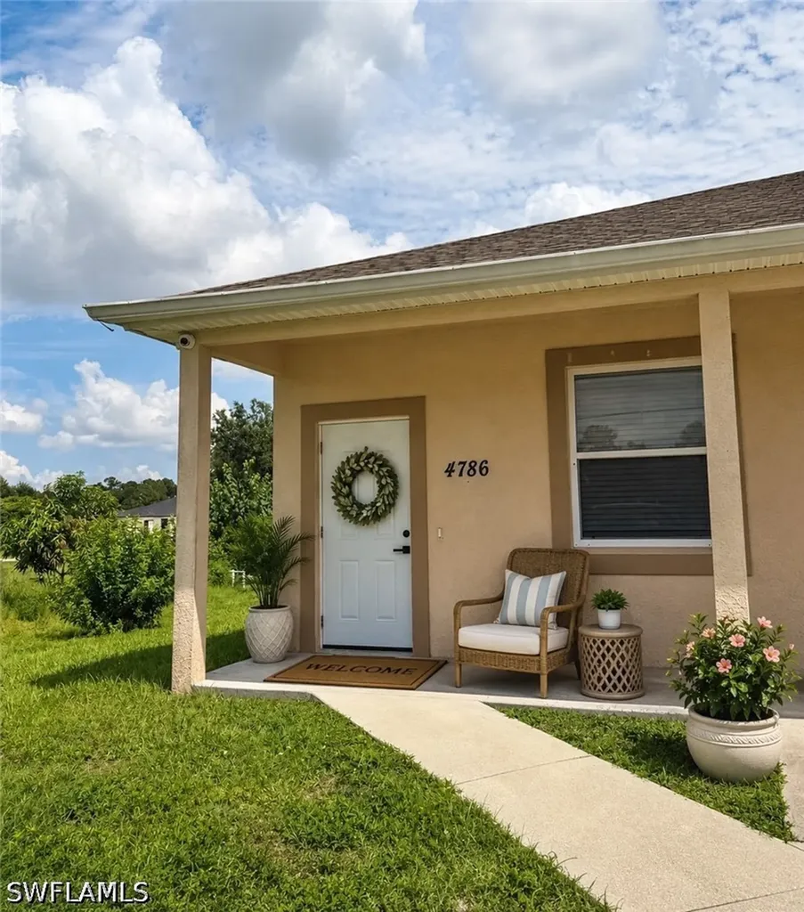 4786 Jordan Avenue Lehigh Acres FL 33973