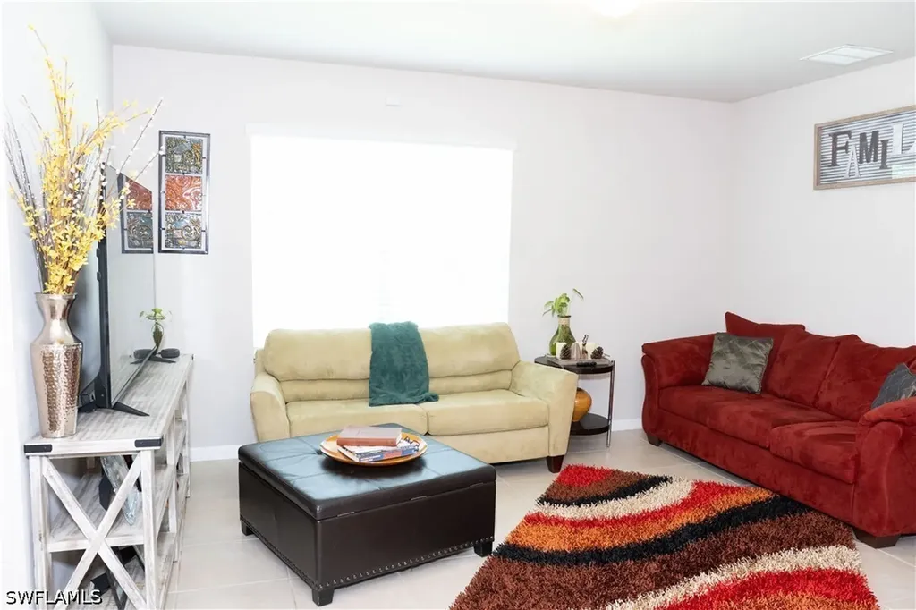5190 42nd Street NE Naples FL 34120