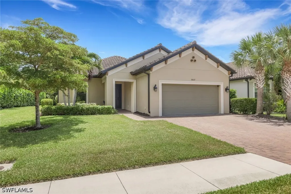 19657 Estero Pointe Lane Fort Myers FL 33908