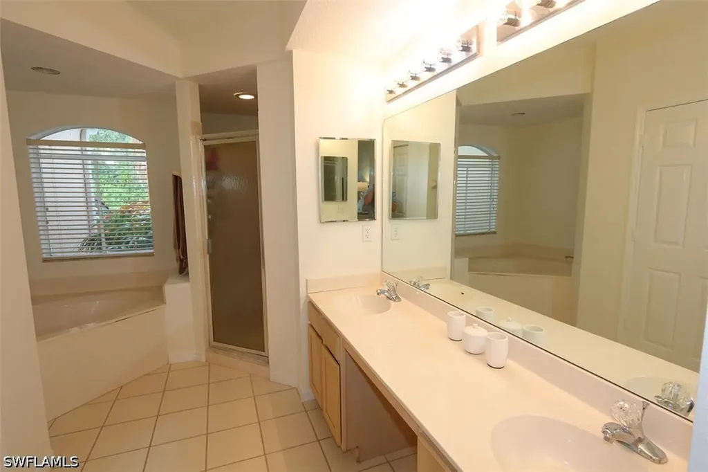 9060 Palmas Grandes Boulevard Bonita Springs FL 34135