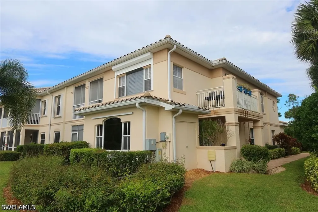 9060 Palmas Grandes Boulevard Bonita Springs FL 34135