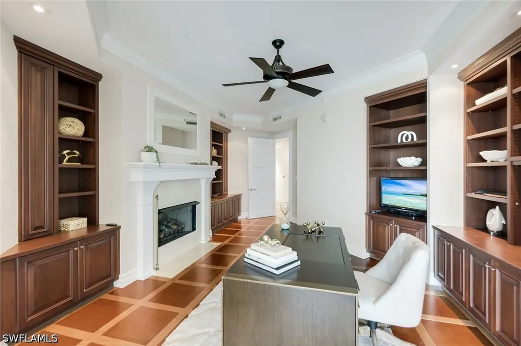 4101 Gulf Shore Boulevard N Naples FL 34103