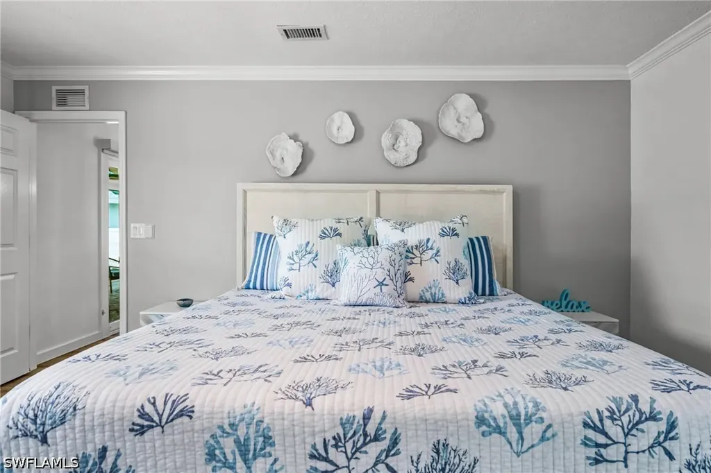 1513 Bermuda Road Marco Island FL 34145