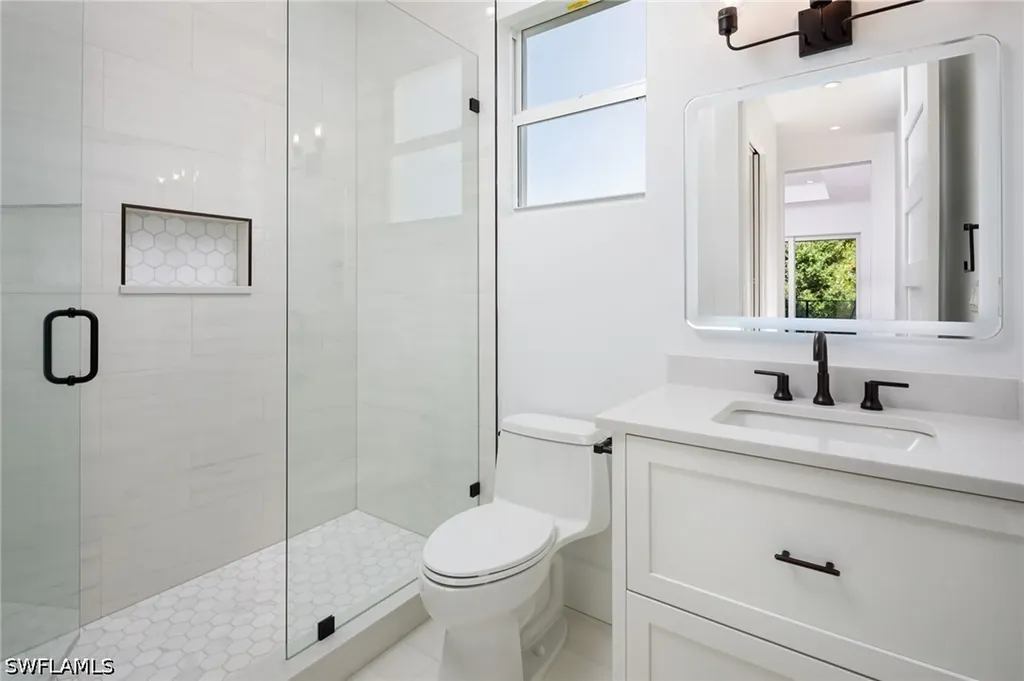 2854 Coach House Way Naples FL 34105