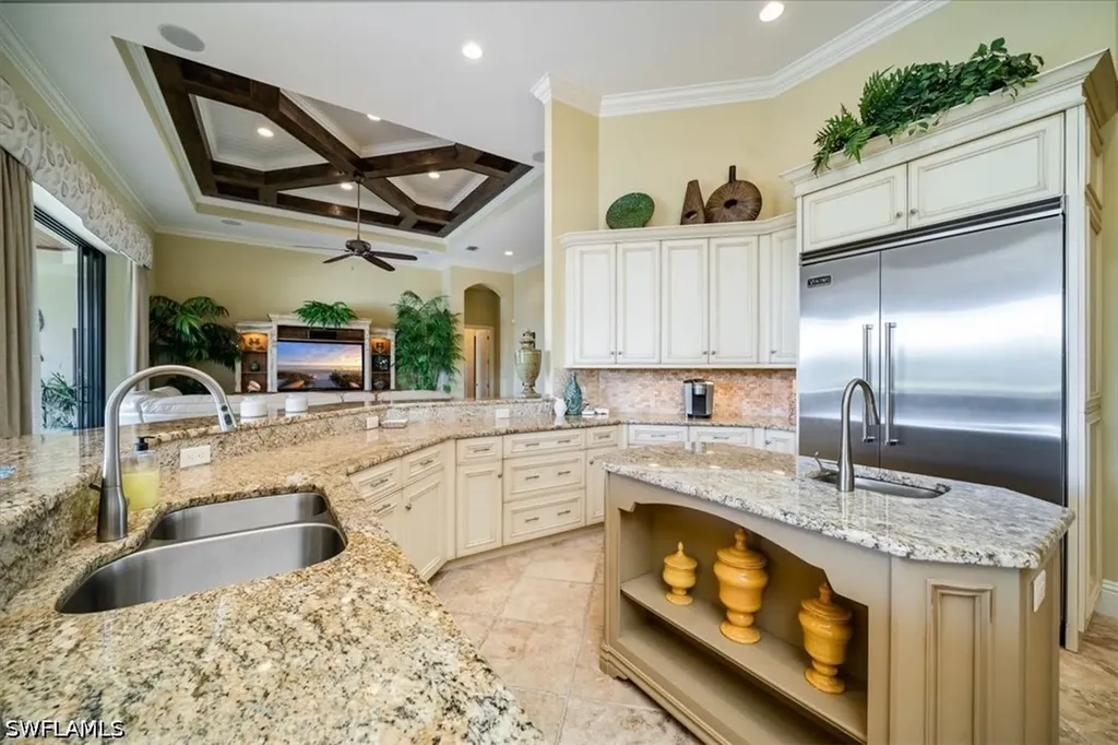 6113 Sunnyslope Drive Naples FL 34119