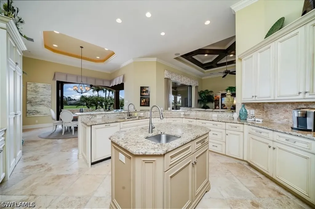 6113 Sunnyslope Drive Naples FL 34119