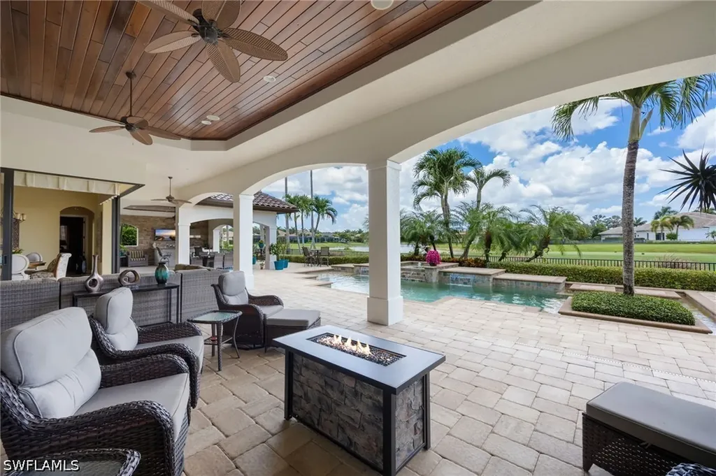 6113 Sunnyslope Drive Naples FL 34119