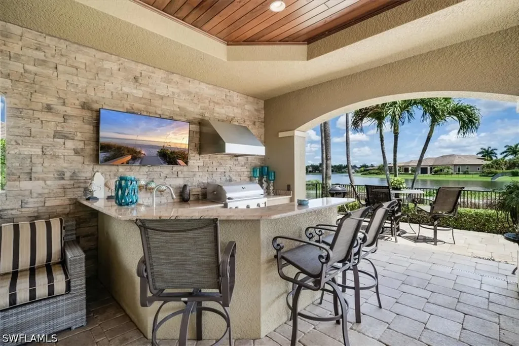 6113 Sunnyslope Drive Naples FL 34119