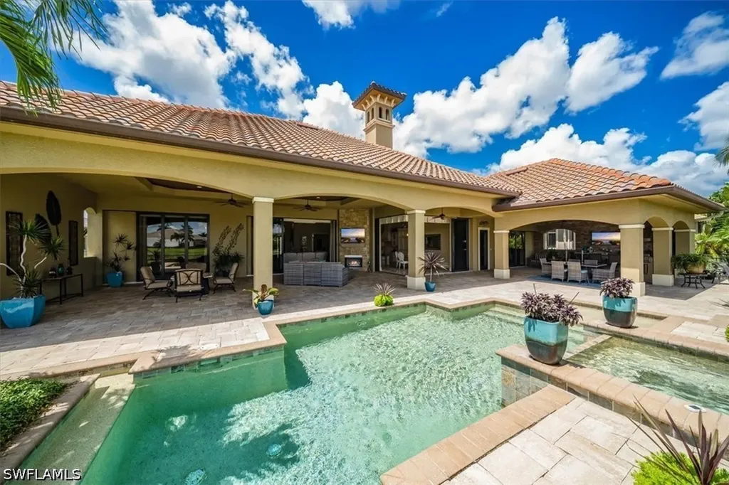 6113 Sunnyslope Drive Naples FL 34119