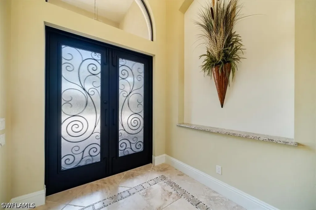 6113 Sunnyslope Drive Naples FL 34119