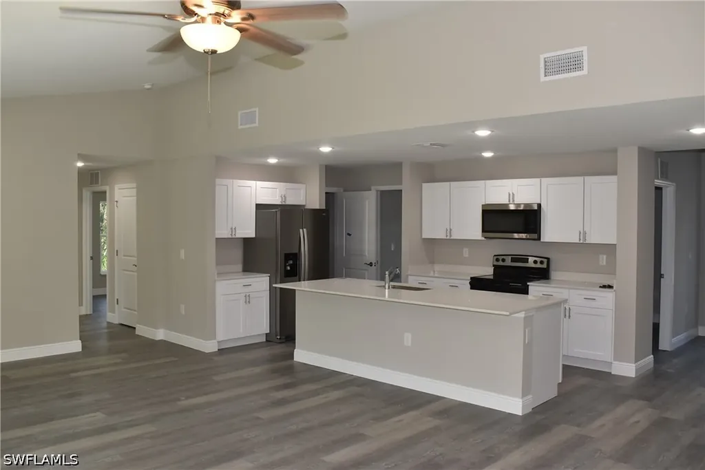 23493 Branch Avenue Port Charlotte FL 33980