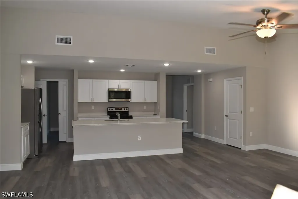 23493 Branch Avenue Port Charlotte FL 33980