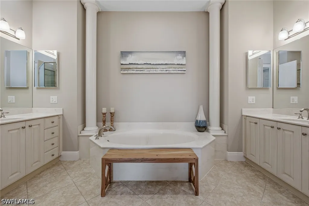 9270 Campanile Circle Naples FL 34114