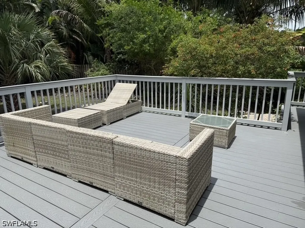 1280 Cypress Woods Drive Naples FL 34103