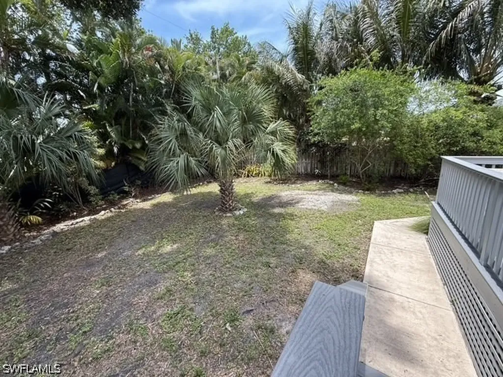 1280 Cypress Woods Drive Naples FL 34103