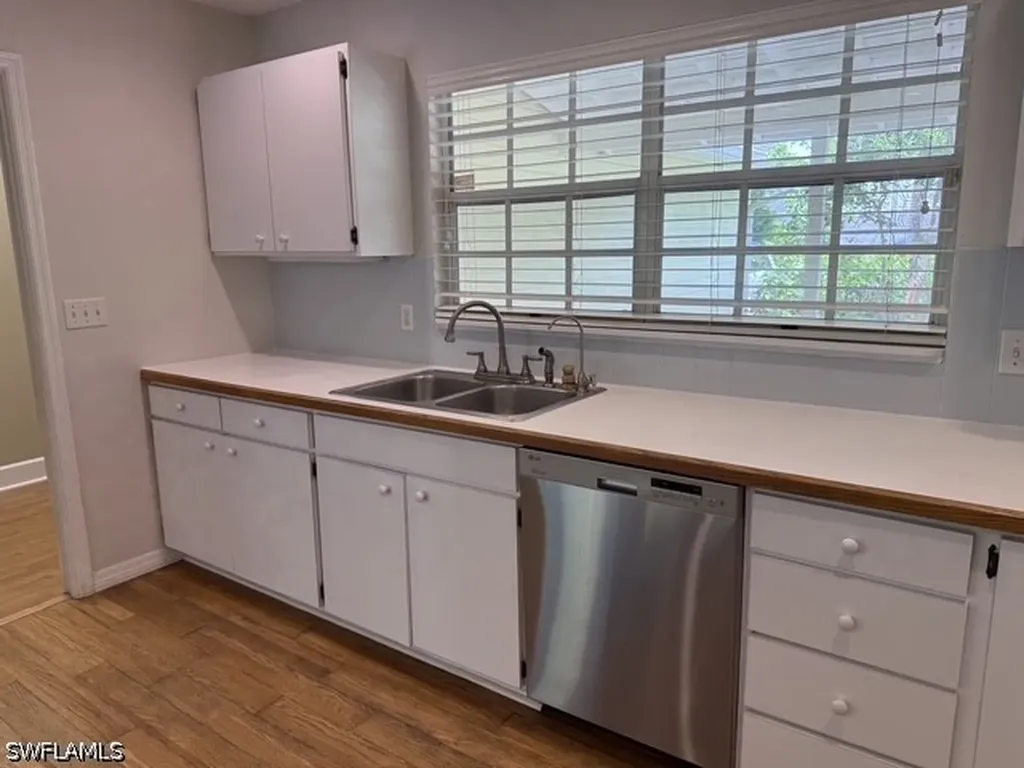 1280 Cypress Woods Drive Naples FL 34103