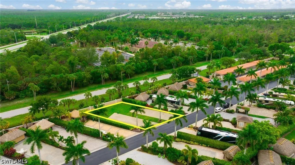 13559 Snook Circle Naples FL 34114