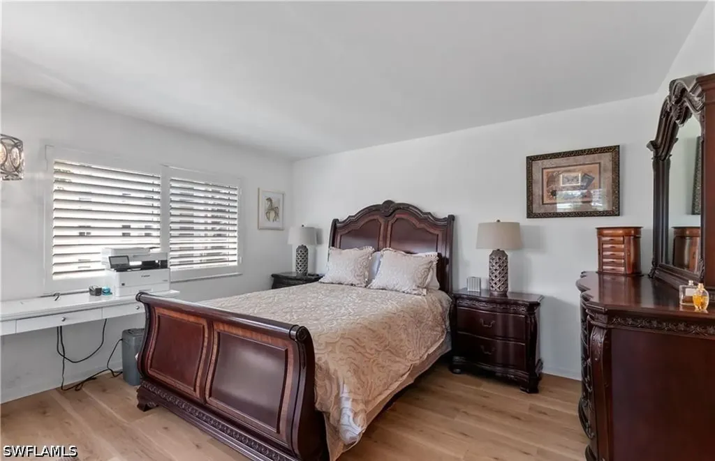 5 High Point Circle W Naples FL 34103