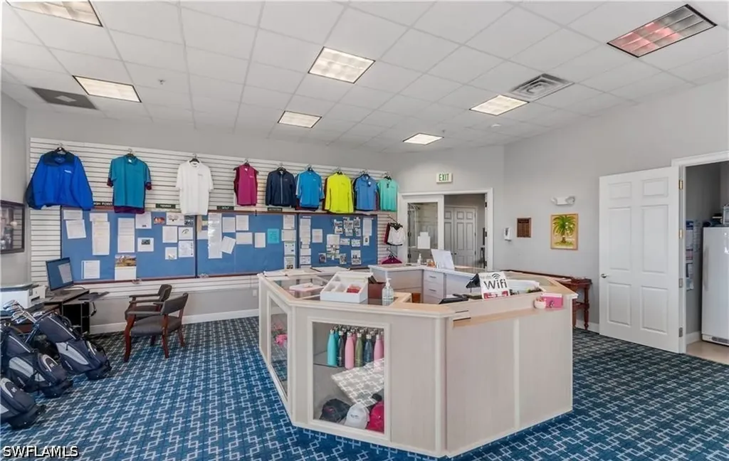 5 High Point Circle W Naples FL 34103