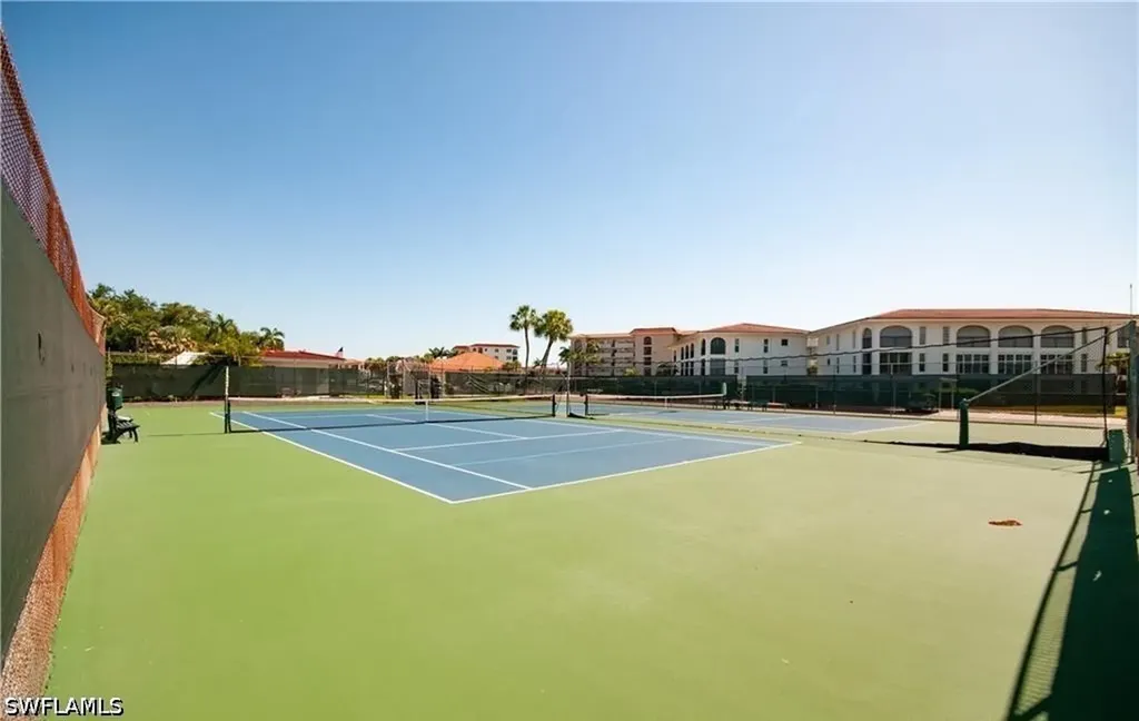 5 High Point Circle W Naples FL 34103