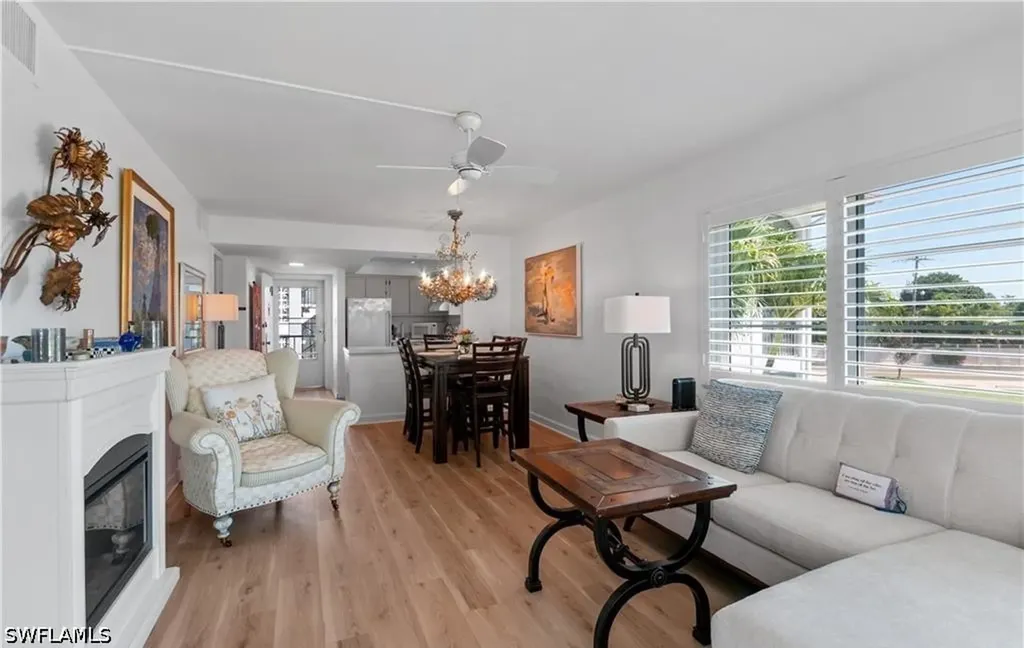 5 High Point Circle W Naples FL 34103