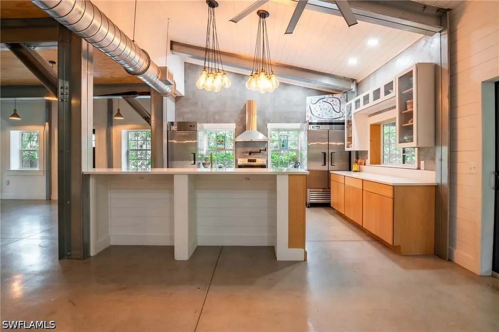1301 Ivy Way Naples FL 34117
