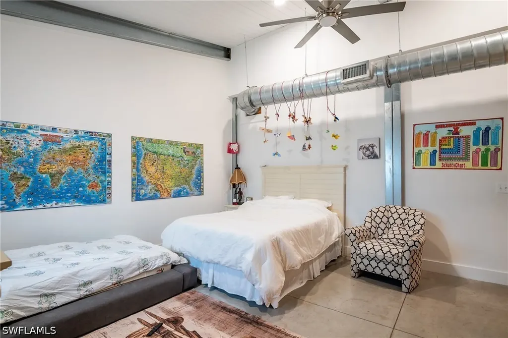 1301 Ivy Way Naples FL 34117