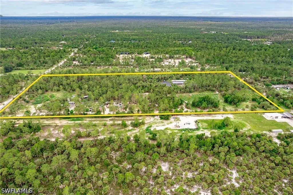1301 Ivy Way Naples FL 34117