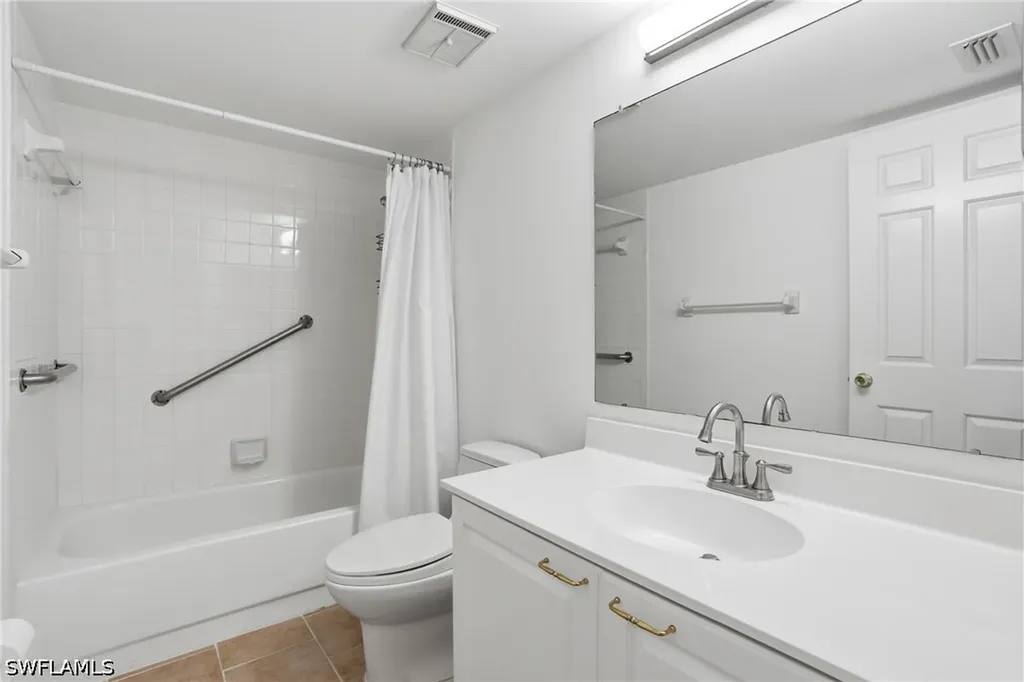 3031 Sandpiper Bay Circle Naples FL 34112