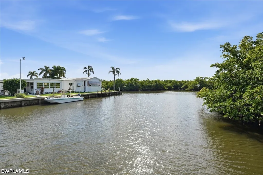 3031 Sandpiper Bay Circle Naples FL 34112