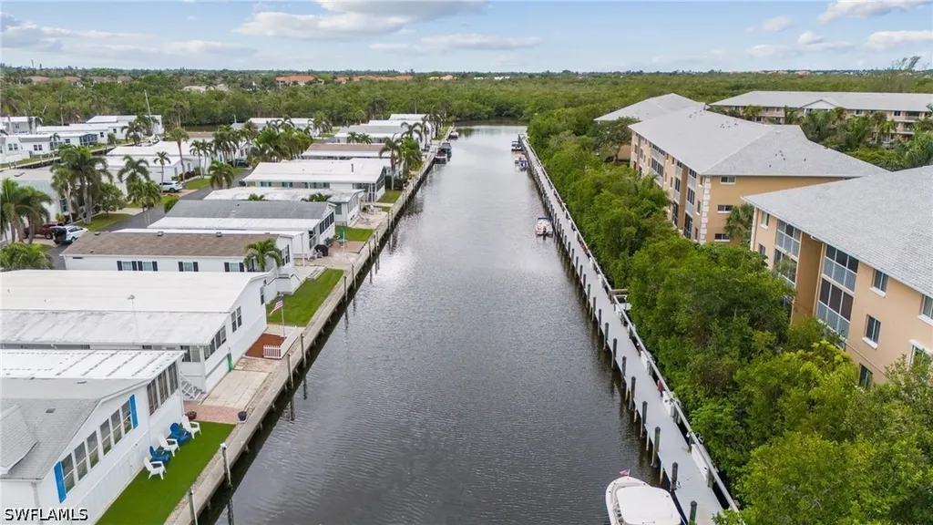 3031 Sandpiper Bay Circle Naples FL 34112