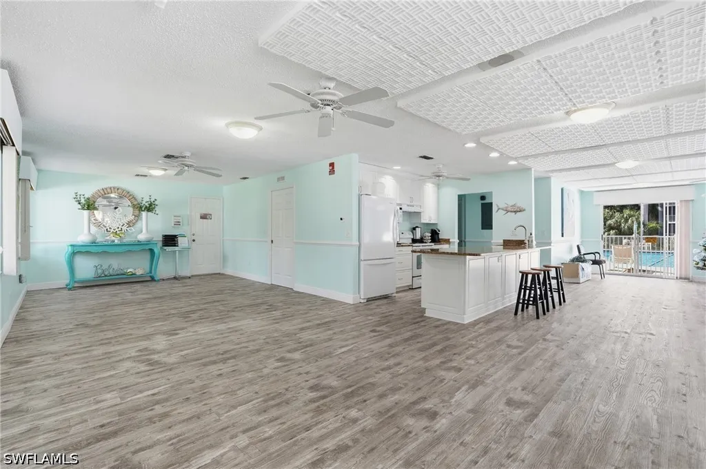 3031 Sandpiper Bay Circle Naples FL 34112