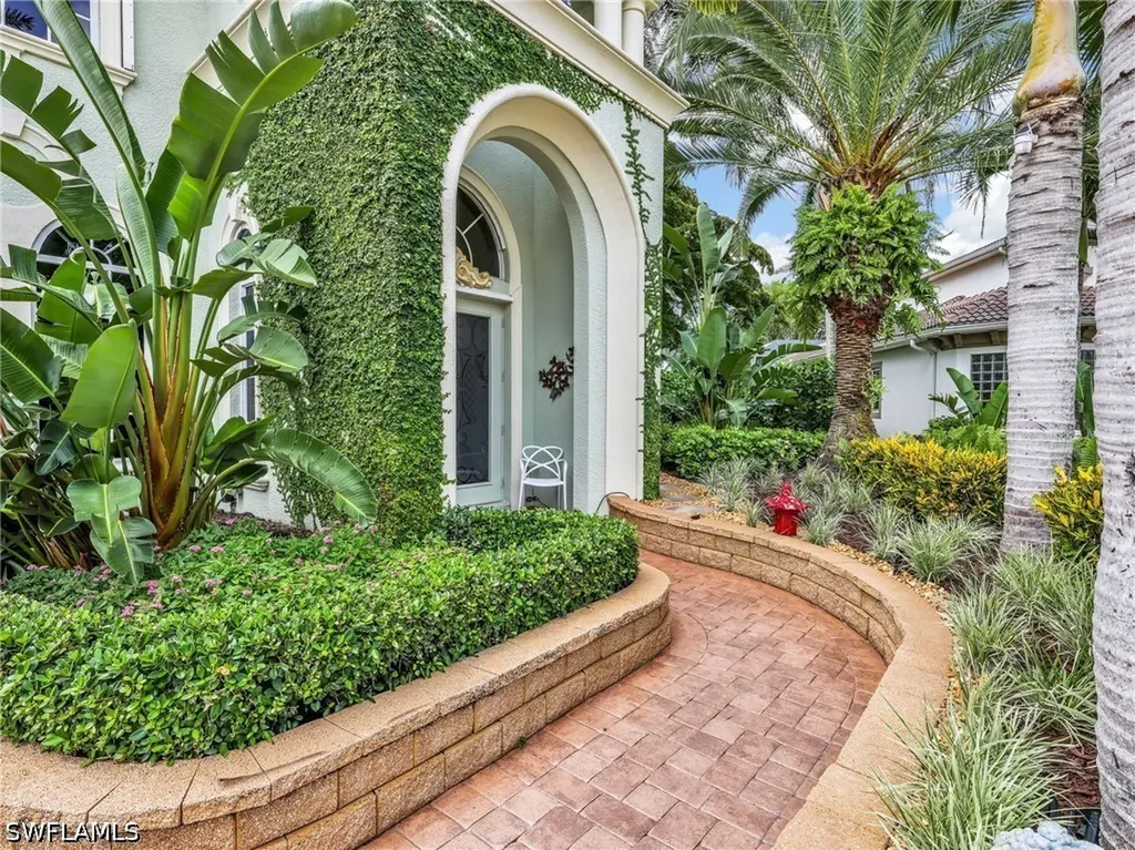 8620 El Mirasol Court Estero FL 33967