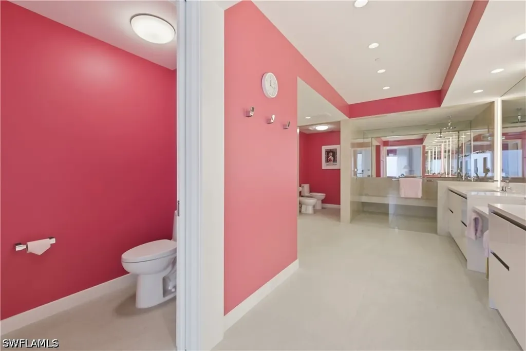 8665 Bay Colony Drive Naples FL 34108